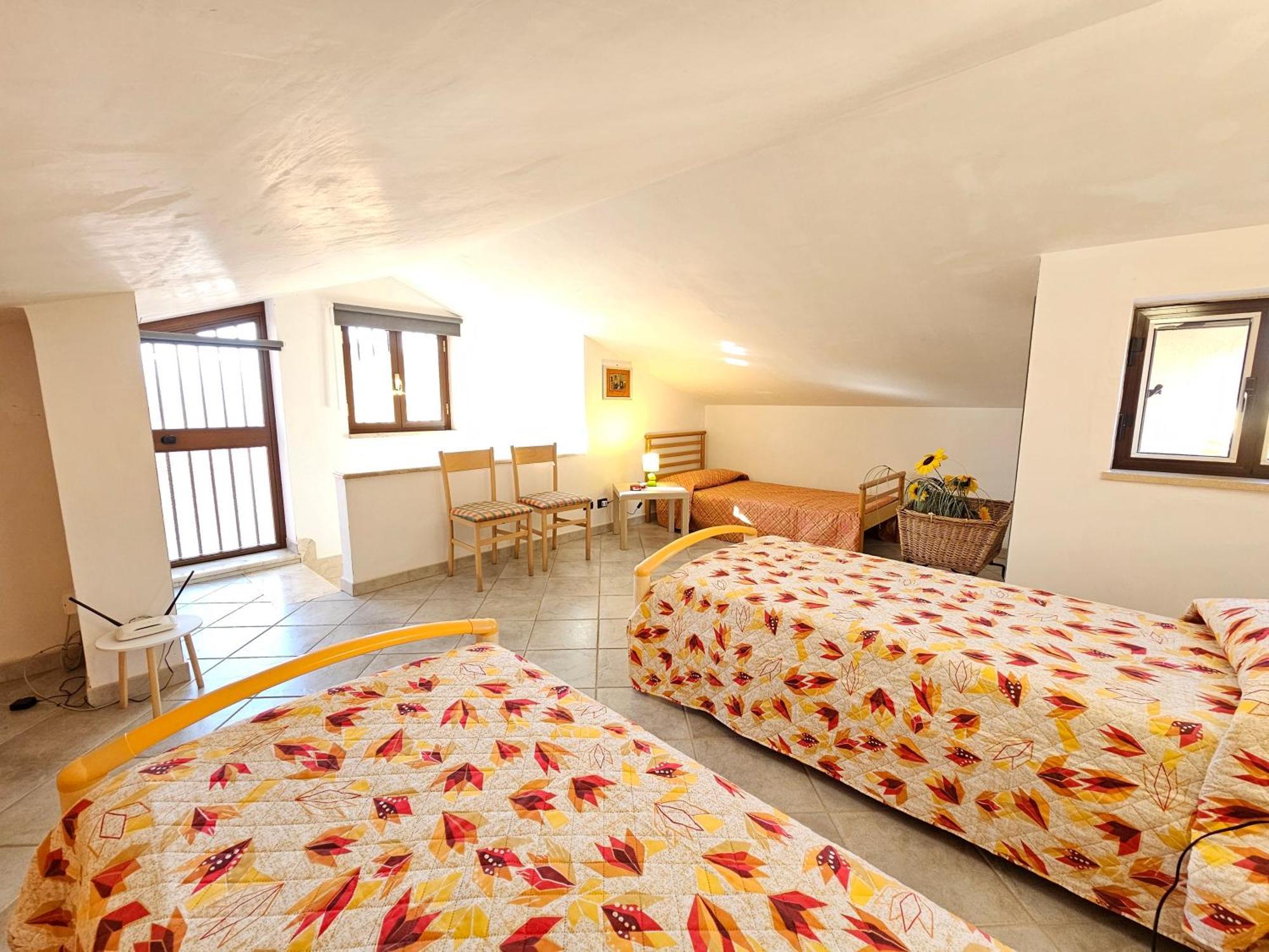 Costa Mediterranea Holiday Homes Campofelice Di Roccella Room photo