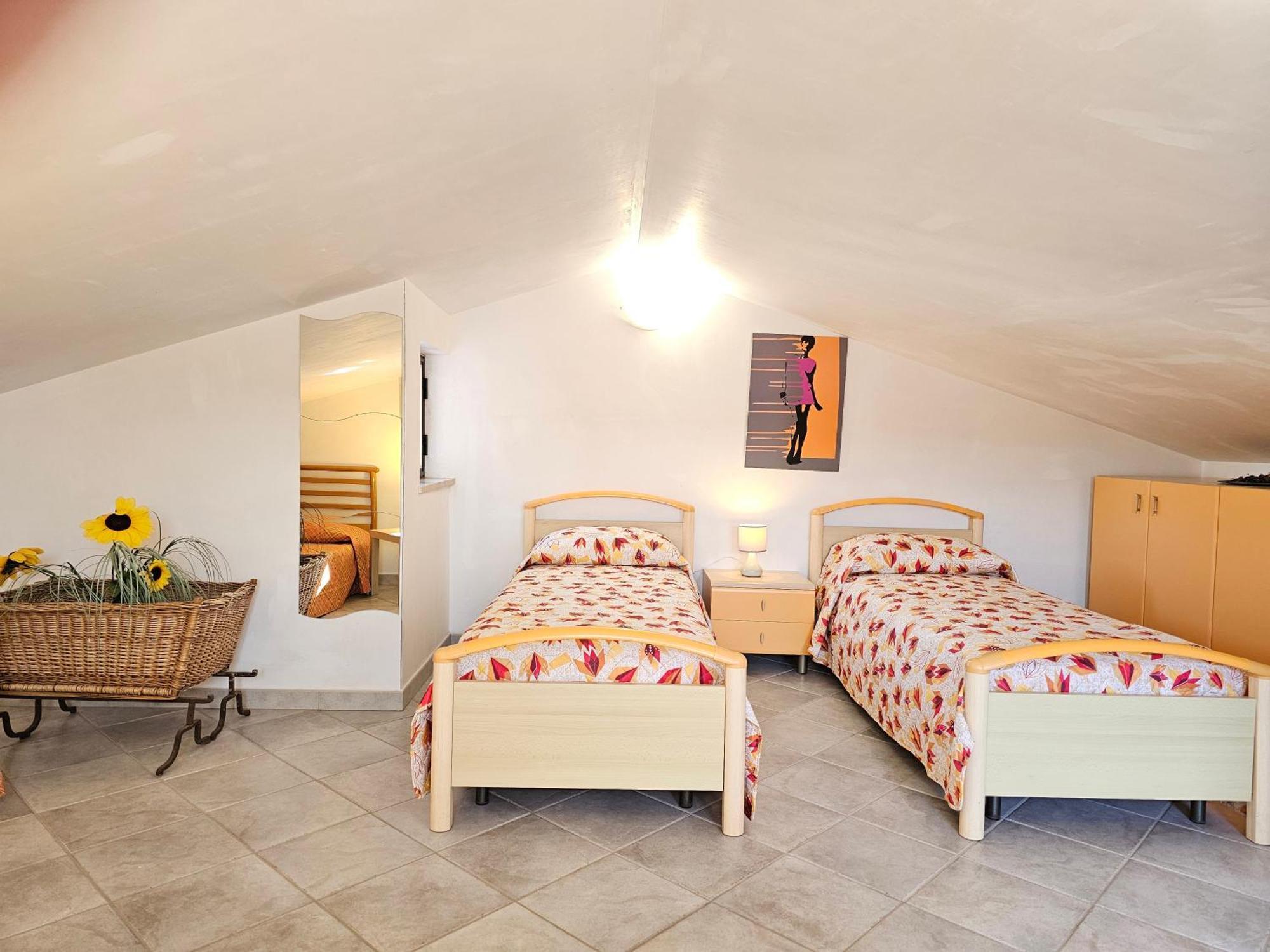 Costa Mediterranea Holiday Homes Campofelice Di Roccella Room photo